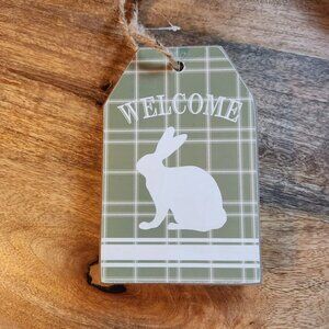 Happy Easter wooden block gift tag design green bunny decor shelf jute C3